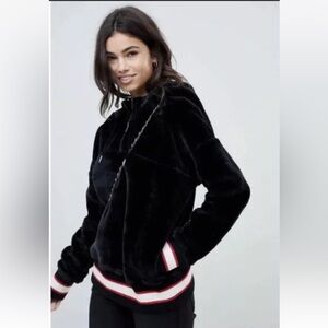 UGG Black Kailani Half Zip Faux Fur Sherpa Pullover Hoodie Size S Like New